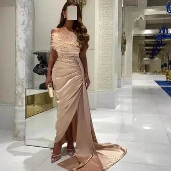 Sexy Penas Sereia Vestidos De Noite Árabe Saudita Pregas De Cetim Baile De Dubai, Mulheres, Festa Formal Vestidos De Vestido De Noche De Divisão De Fenda